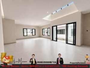 Bright empty living room with white walls, tiled floor, large windows and glass sliding doors to a yard/court.